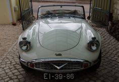 Daimler  Dart   SP 250  V8   