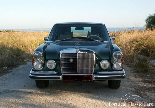 Mercedes Benz 300 SEL 3.5 V8 W109
