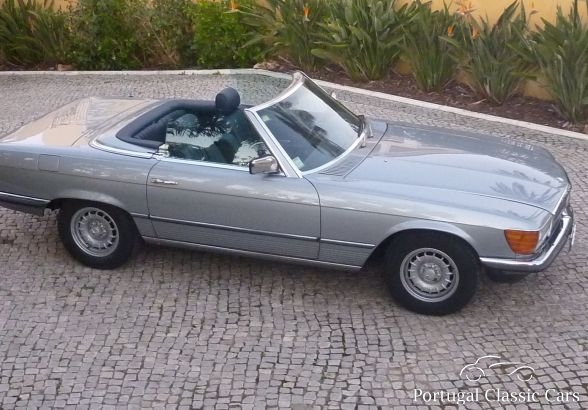 Mercedes-Benz 380 SL W107