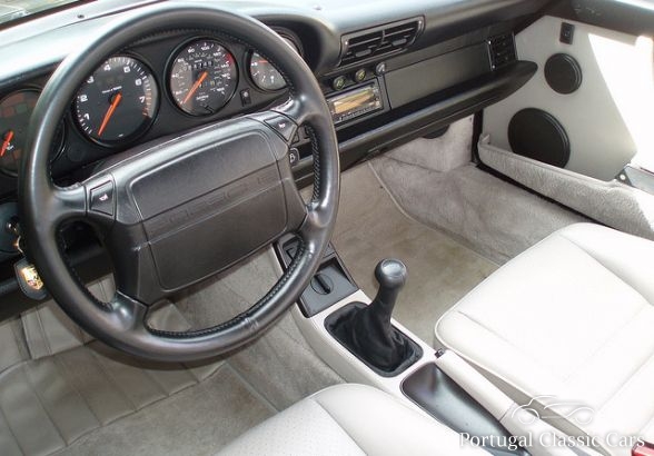 Porsche 911 (964) Carrera 2 Convertible